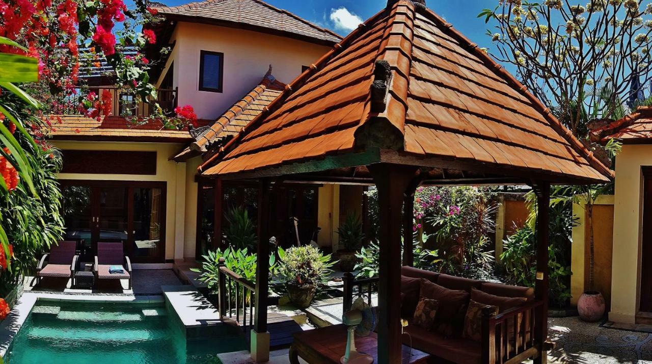Villa Heliconia Seminyak Esterno foto